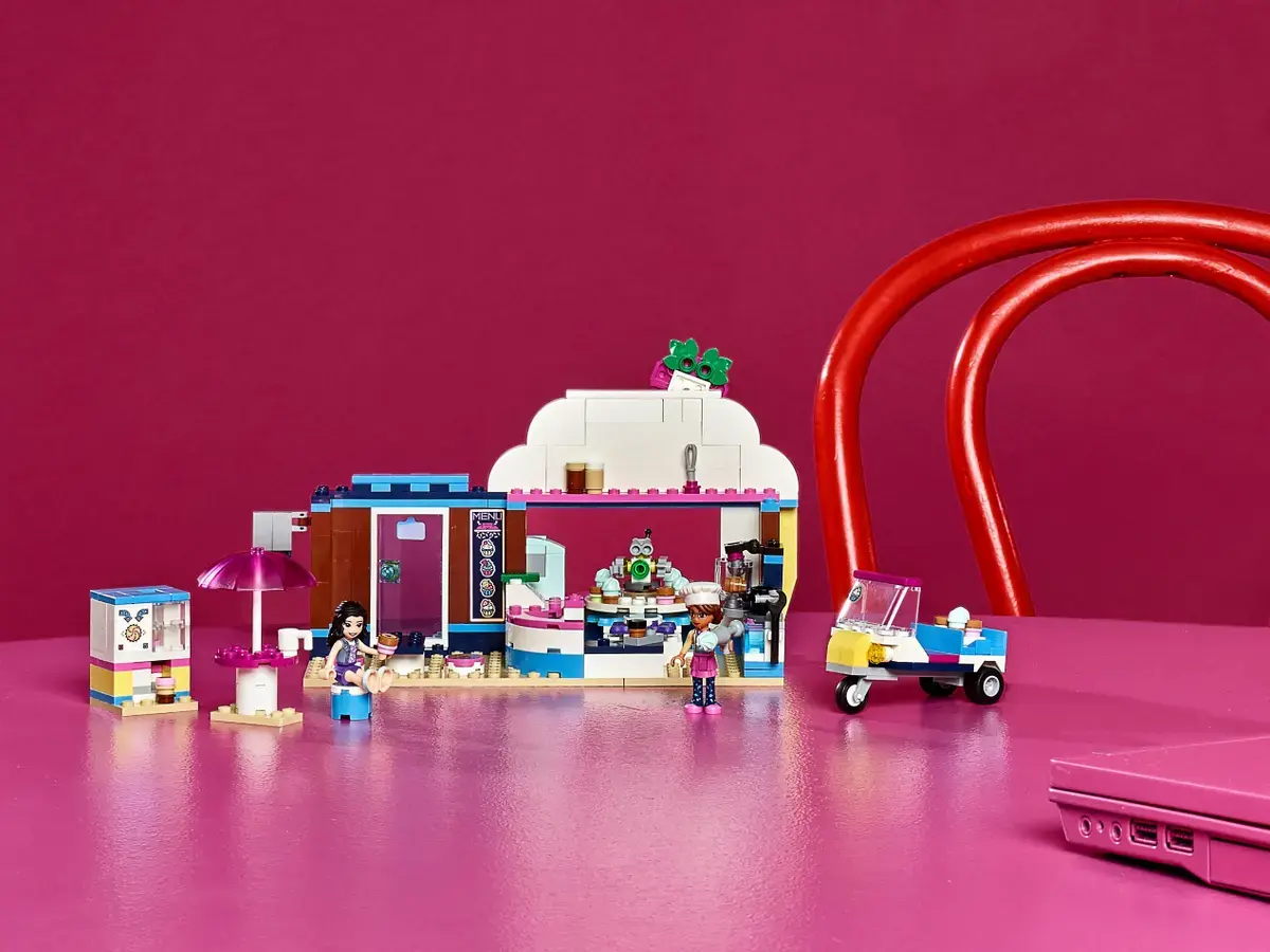 41366 lego friends top