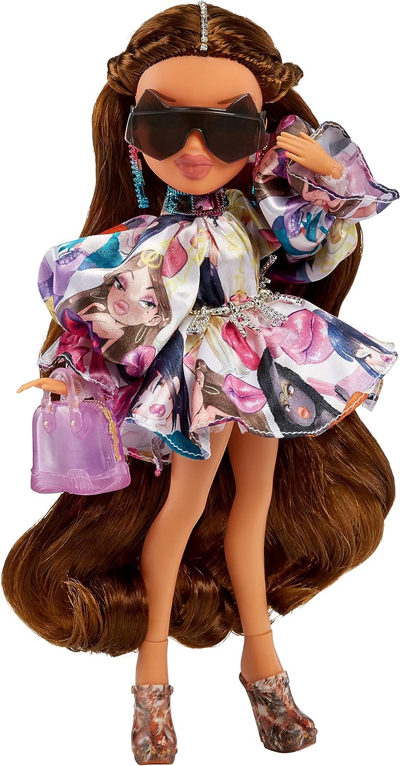 Кукла Bratz GCDS Special Edition Designer Yasmin Fashion Doll (573470) —  купить с доставкой из США и Европы | Brandly