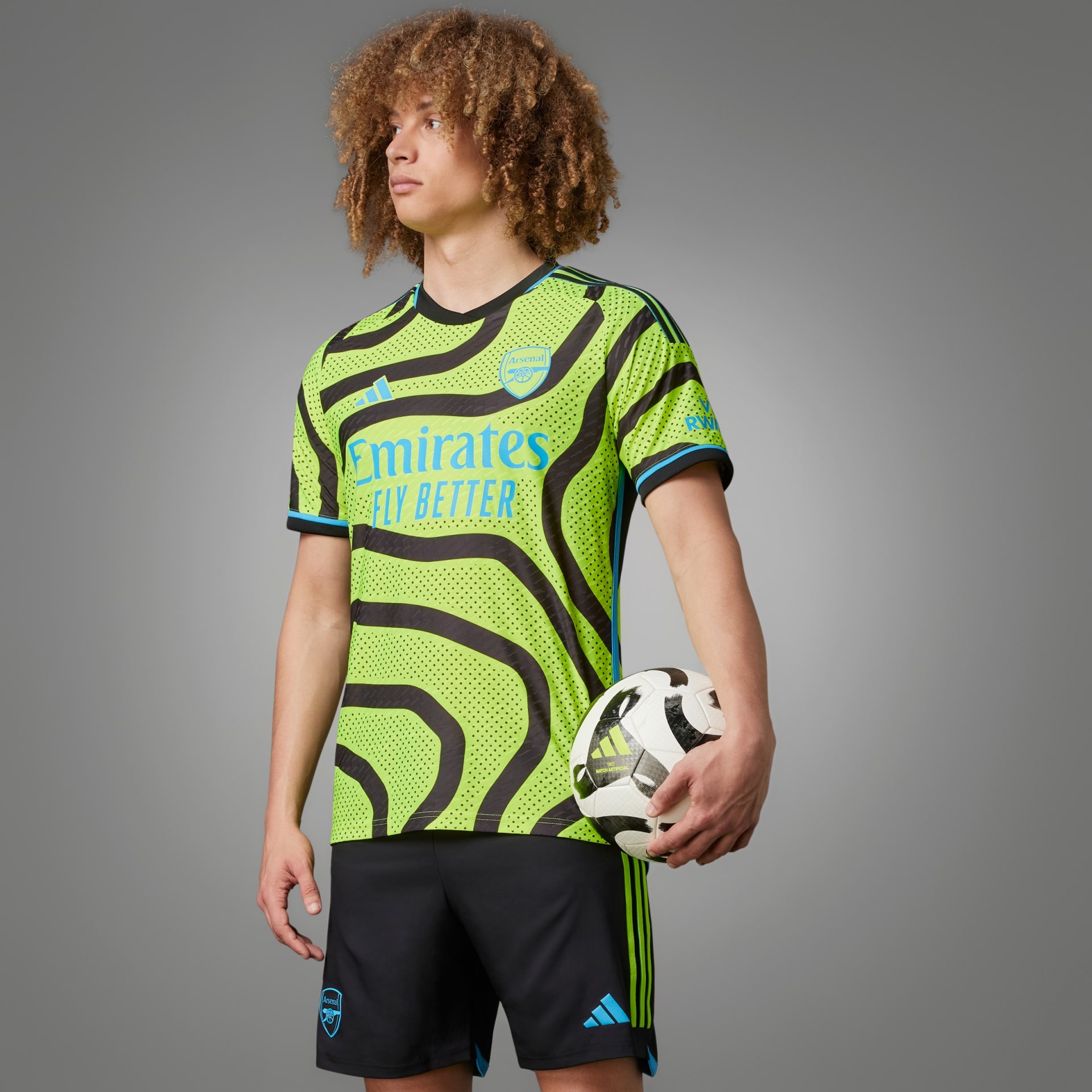 Away 24. Футболка Arsenal New.