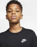 Детская футболка Nike Sportswear (AR5254-010)